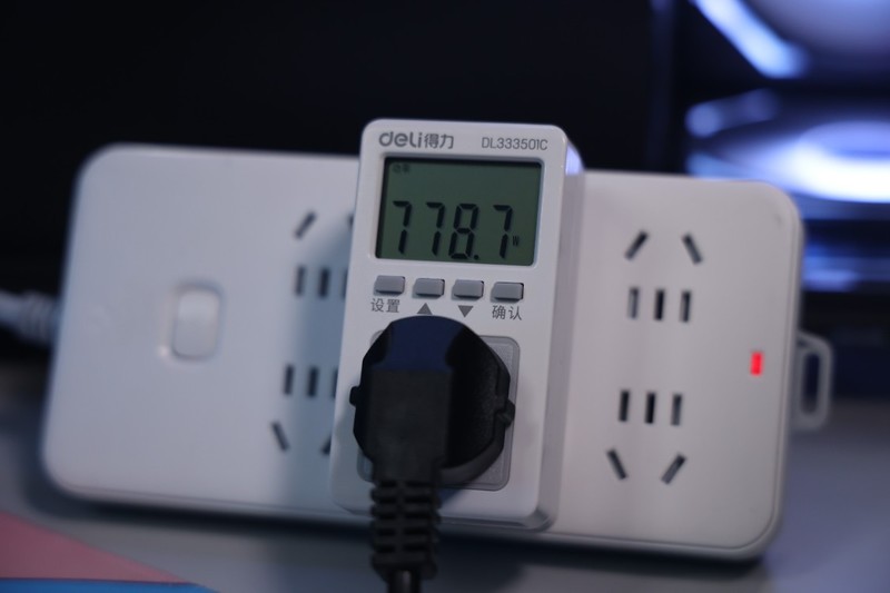 娱乐大师299万，满足99%人需求的纯黑色海景房，颜值和性能并存