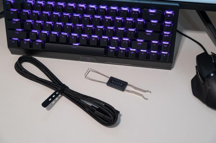 全键热插拔，雷蛇是唯一的选择，黑寡妇+巴塞利斯蛇游戏新体验