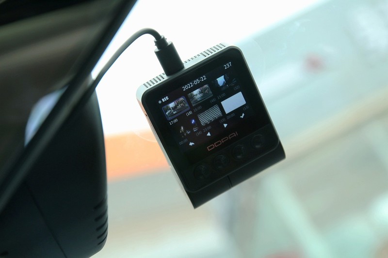 4K小霸王真旗舰，盯盯拍Z50行车记录仪深度体验