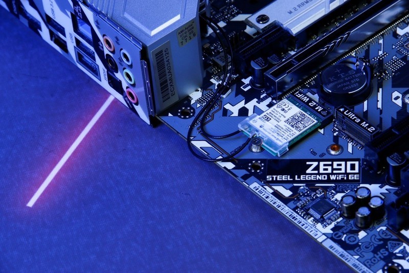 国庆假期宅家玩游戏，华擎Z690钢铁传奇WiFi6/D5配置推荐