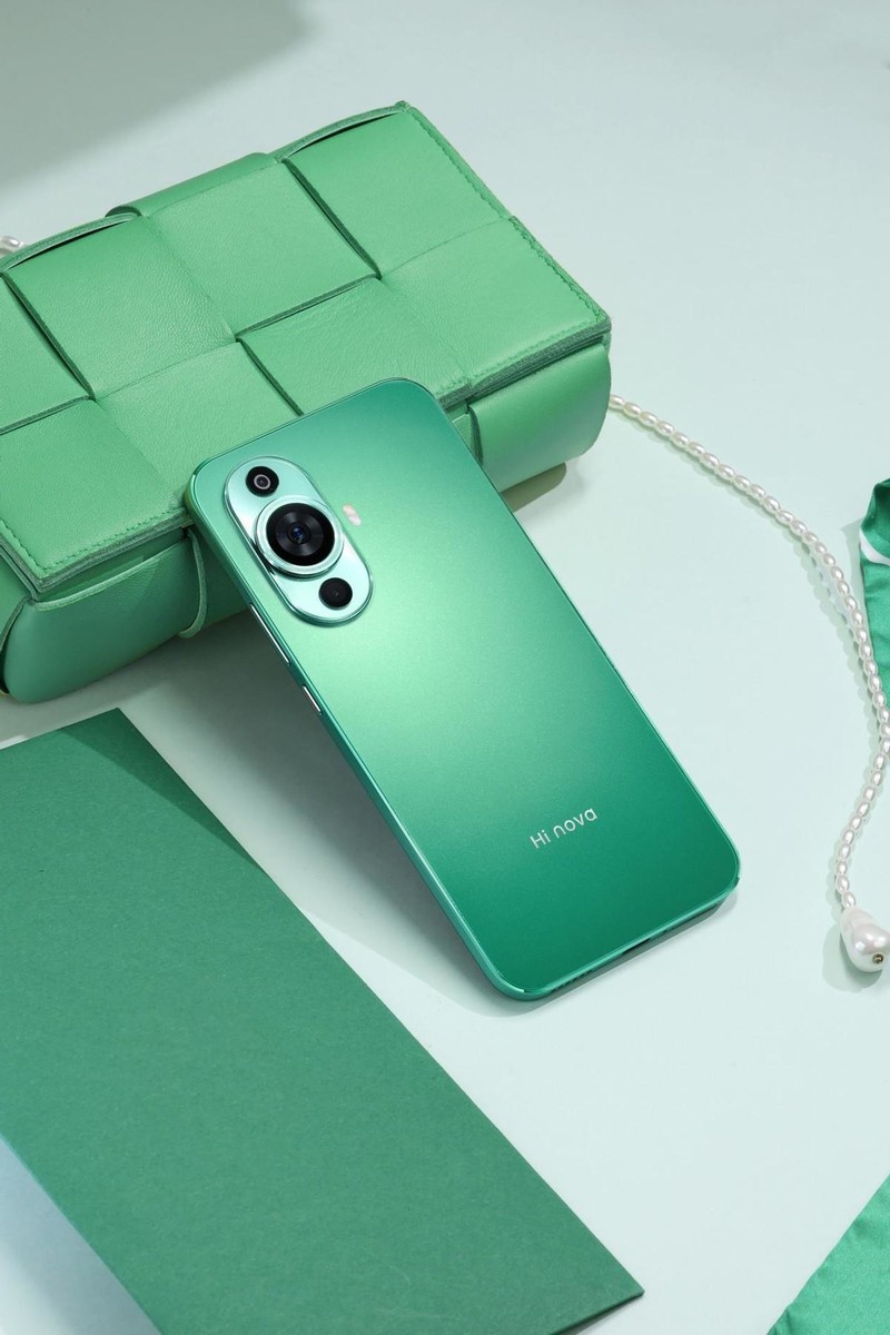 Hi nova 11上手图赏：11号色诠释青春活力，就要出彩