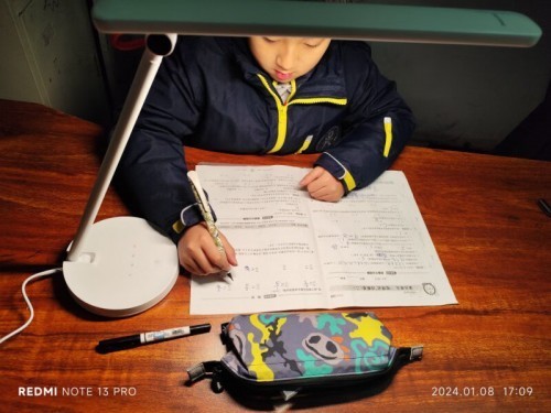 2025年护眼台灯十大排名品牌整理汇总：什么牌子的台灯适合孩子上学