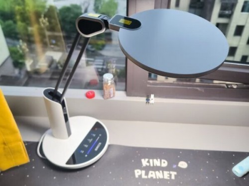 2025年护眼台灯十大排名品牌整理汇总：什么牌子的台灯适合孩子上学
