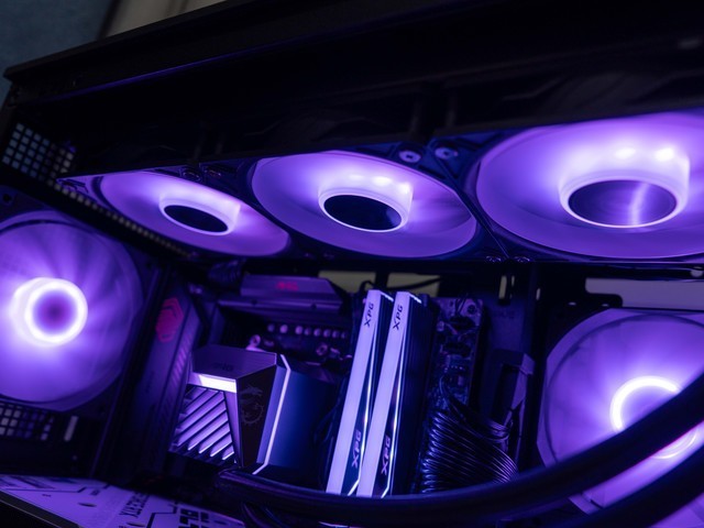 AMD平台质价比之选，威刚XPG龙耀D350G 6000C30内存测评