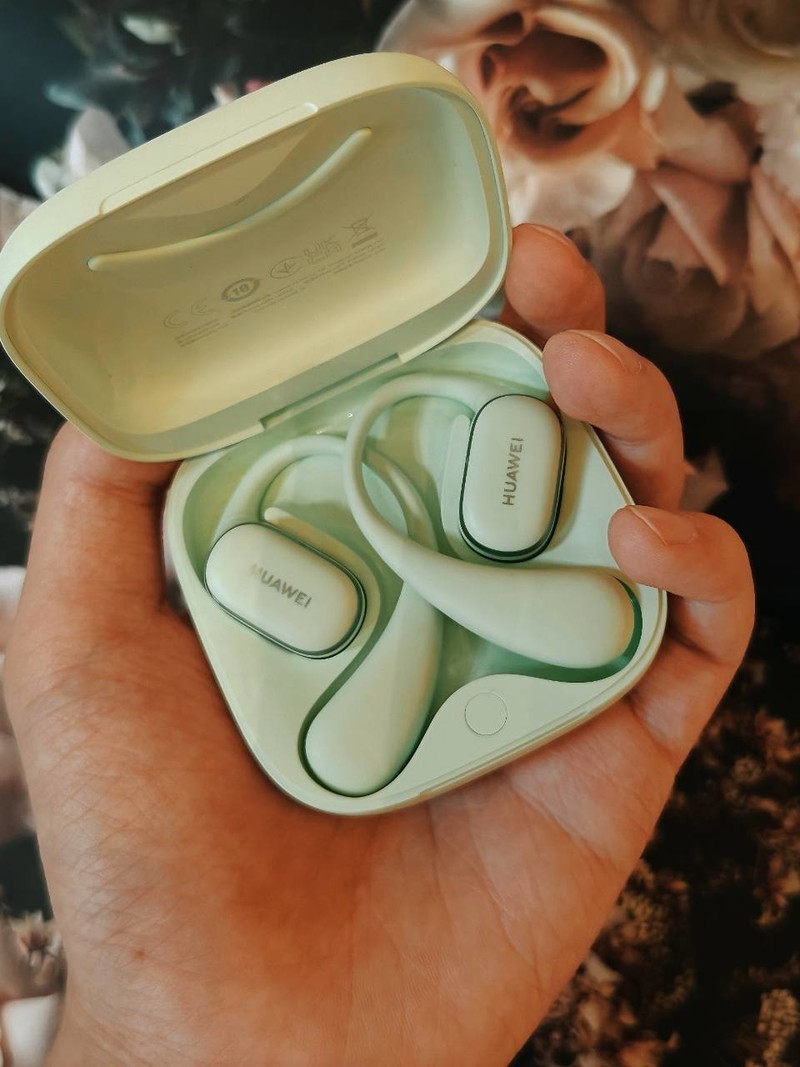 华为FreeArc能放进洗衣机水洗吗？