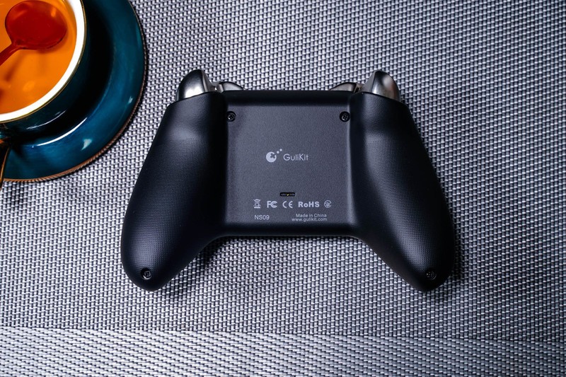 贴心小棉袄送的新年礼物，“香”就一个字——谷粒金刚2PRO手柄