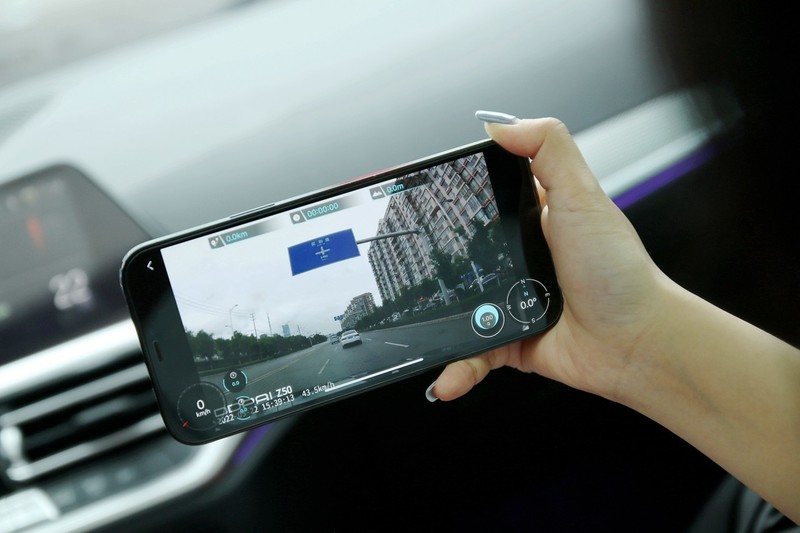 4K小霸王真旗舰，盯盯拍Z50行车记录仪深度体验