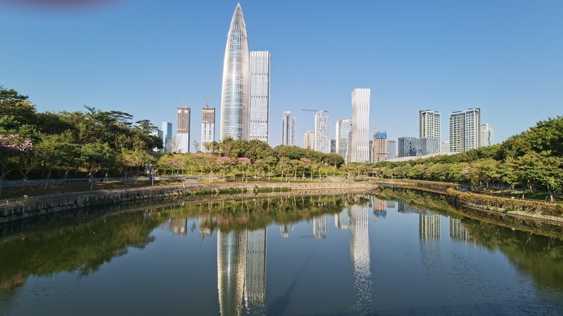 天高云淡深圳湾