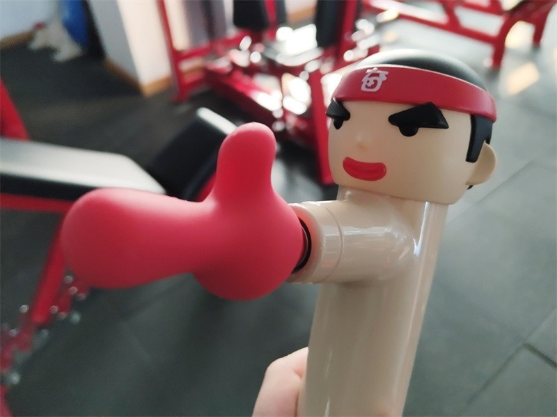 超有创意的实用生日礼物：ACECOOL功夫小子mini筋膜枪