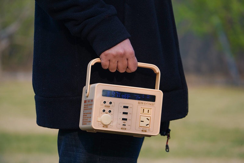 短途旅行如何选择户外电源？这篇文章应该都提到了，移族P300到手分享