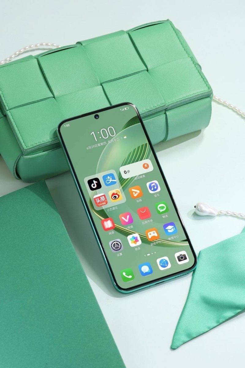 Hi nova 11上手图赏：11号色诠释青春活力，就要出彩