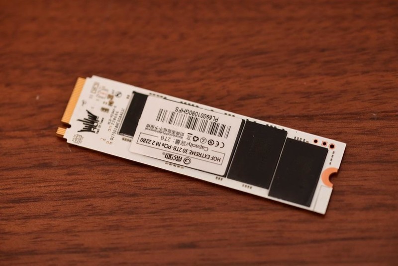 白色旗舰，白色信仰！影驰HOF EXTERME 30固态硬盘评测