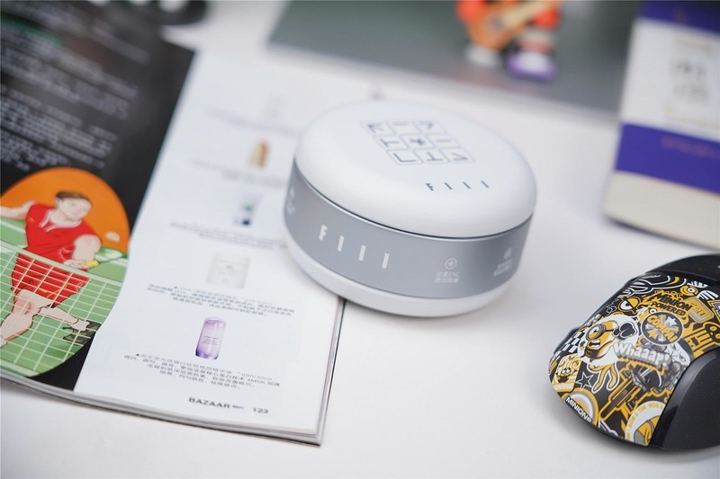 七夕情 人节最佳撒狗粮方式，FIIL Key银宇白耳机为爱情制造惊喜