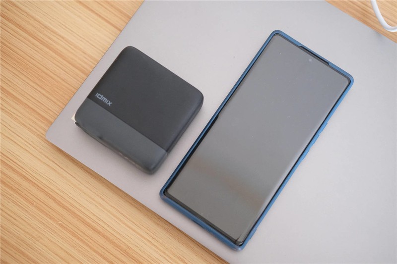 IDMIX 140W氮化镓充电器，一个抵三，出差旅行必备！