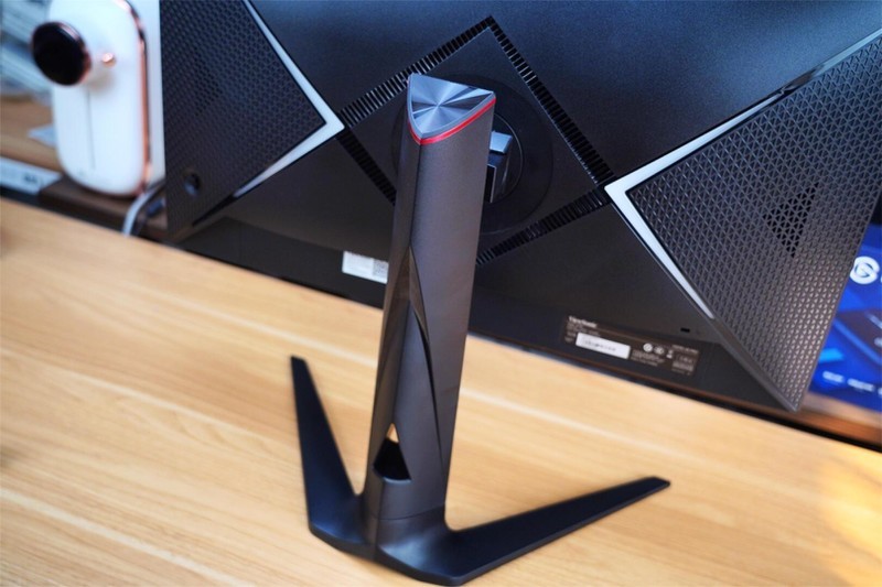 能文能武，智能护眼，优派VX2781-2K-PRO-2满血版值得拥有！