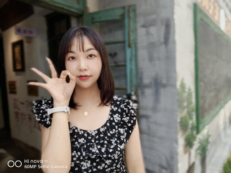 Hi nova 11首发体验：潮流轻薄还擅长拍人像？