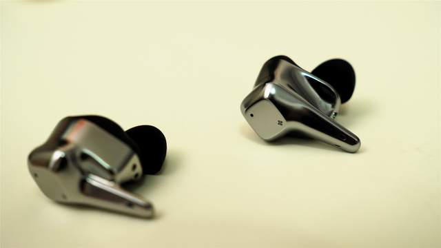 售价对标苹果Airpods Pro！HIFIMAN 无线天鹅LE蓝牙耳机实测反馈