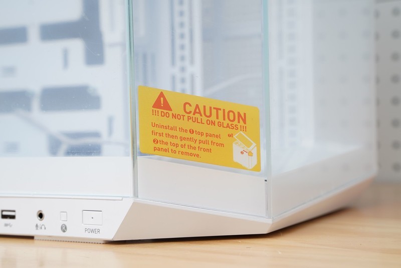 给硬件来个通透海景房微星MAG PANO 100L PZ WHITE白刃PLUS体验