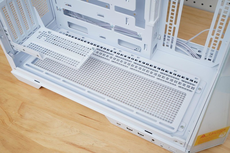 给硬件来个通透海景房微星MAG PANO 100L PZ WHITE白刃PLUS体验