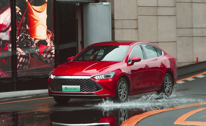 新能源渗透率破50%，7月绿牌正式成为多数派！