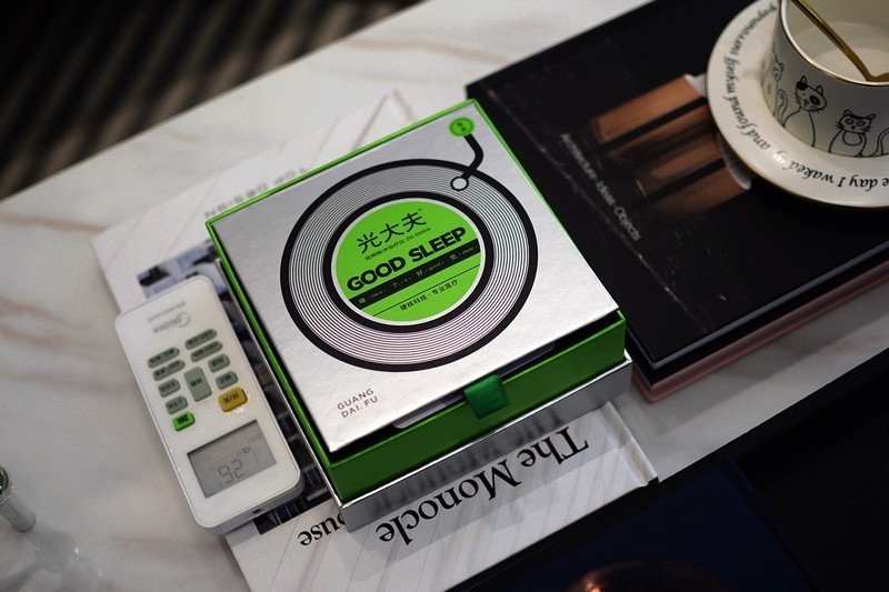 助眠黑科技.我们有多久没好好睡过觉了.左点睡眠仪