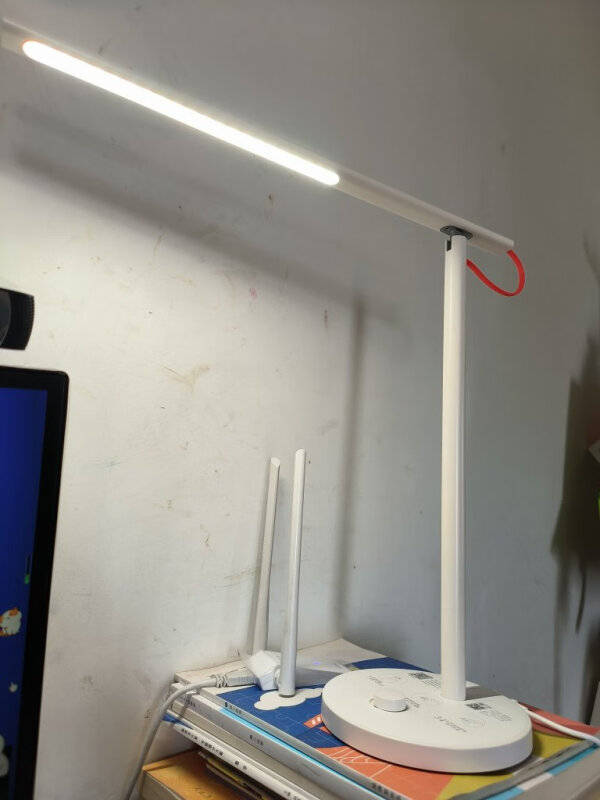 阅读台灯什么品牌好？不良商家最常用的四大阅读台灯套路，需警惕