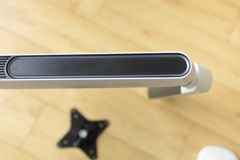 不仅更好看，北弧E700 RGB显示器支架使用评测