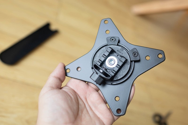 不仅更好看，北弧E700 RGB显示器支架使用评测