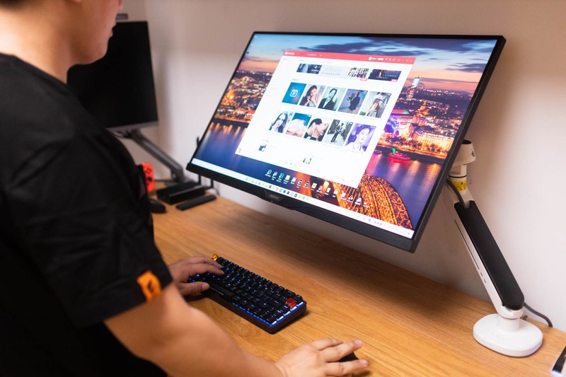 不仅更好看，北弧E700 RGB显示器支架使用评测