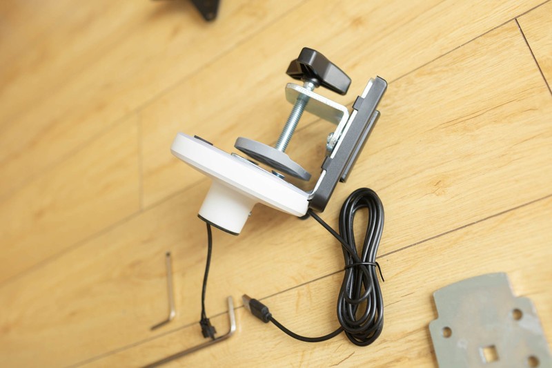 不仅更好看，北弧E700 RGB显示器支架使用评测