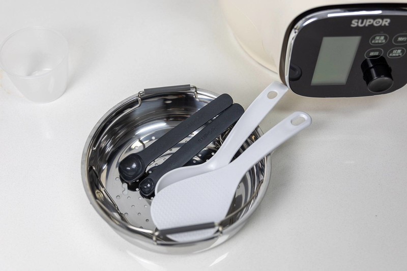 电压力锅该如何选？做饭快、味道美、有颜值才是正确挑选指南