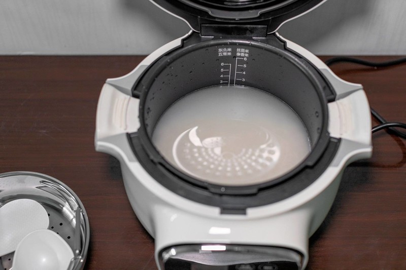 电压力锅该如何选？做饭快、味道美、有颜值才是正确挑选指南