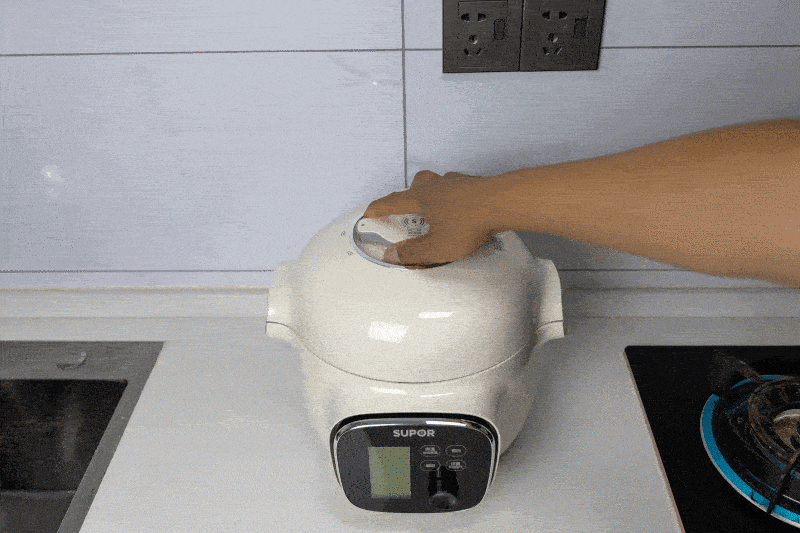 电压力锅该如何选？做饭快、味道美、有颜值才是正确挑选指南