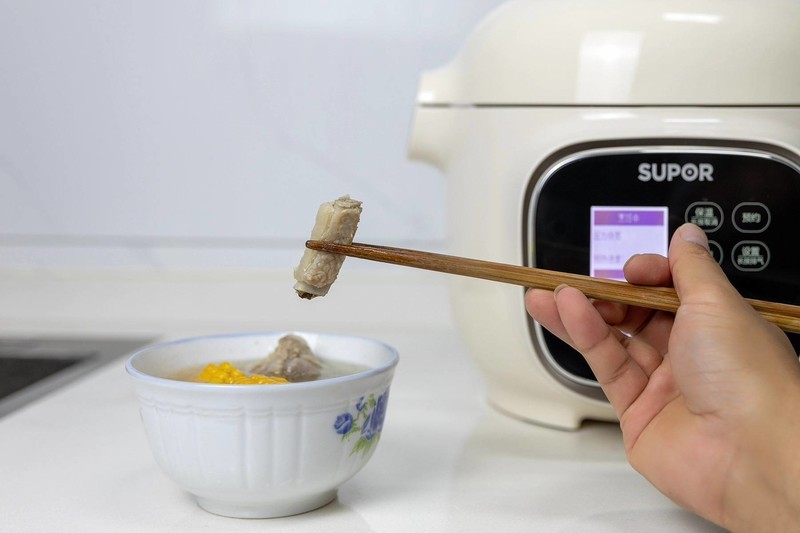 电压力锅该如何选？做饭快、味道美、有颜值才是正确挑选指南