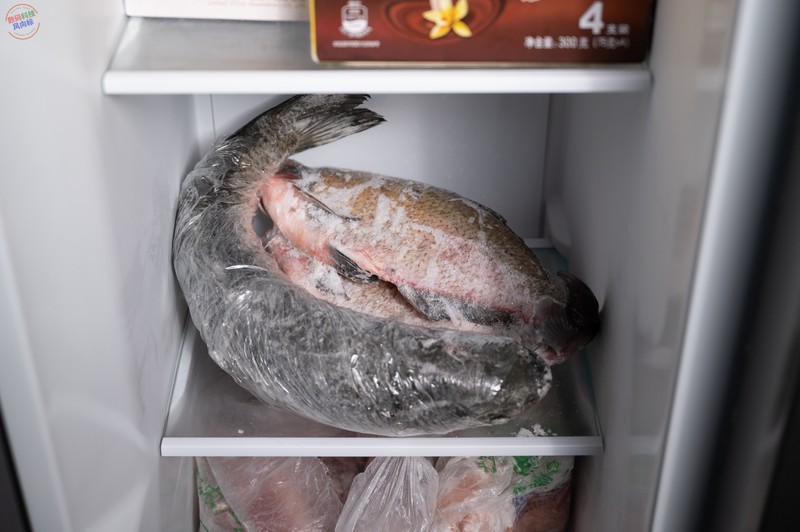 现代冰箱都有大屏了？保鲜出色还能教做菜，云米大屏冰箱智能满满