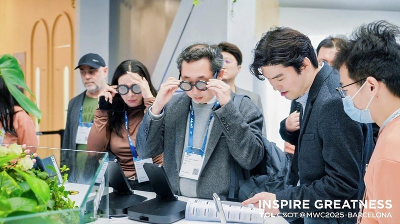 开启显示新纪元，TCL华星携先进移动通信显示技术亮相MWC2025