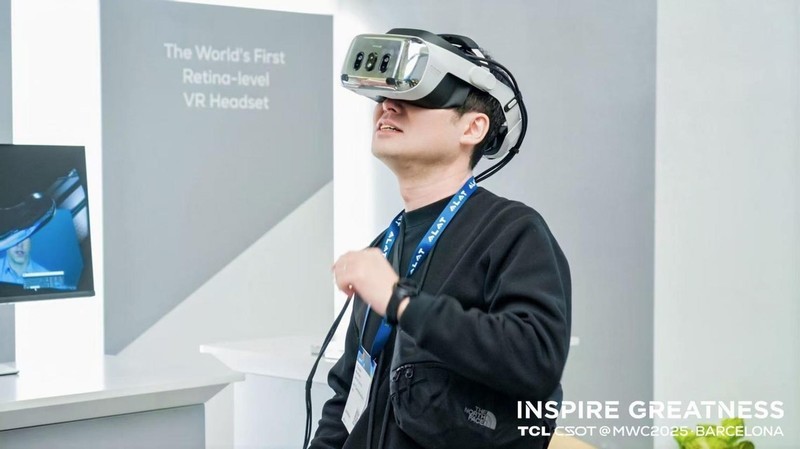 开启显示新纪元，TCL华星携先进移动通信显示技术亮相MWC2025