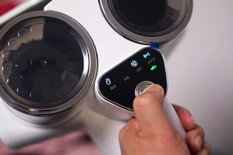 守护家人健康的强力武器 希亦RM1真双杯除螨仪