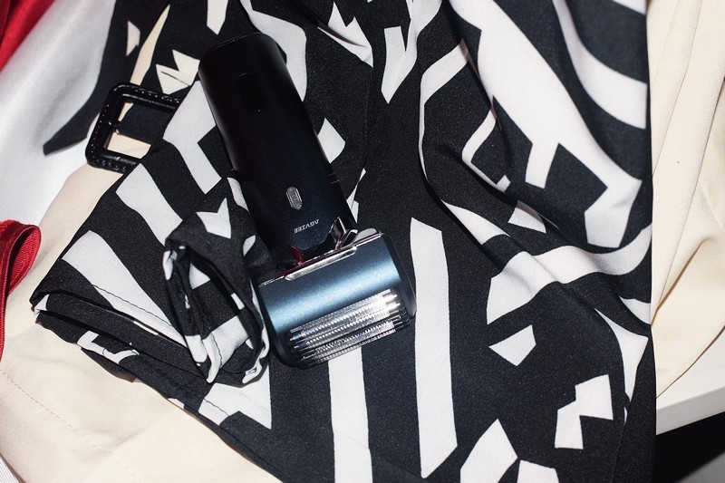 净剃新高度！未野MRX剃须刀测评:5刀头狂魔与纤薄刀片，打造极致无痕剃须体验