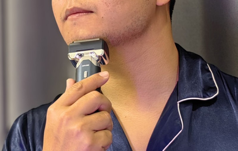 未野五刀头狂魔测评：颠覆传统往复式设计，打造堪比手工剃须的无痕净剃体验