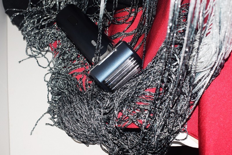 未野五刀头狂魔测评：颠覆传统往复式设计，打造堪比手工剃须的无痕净剃体验