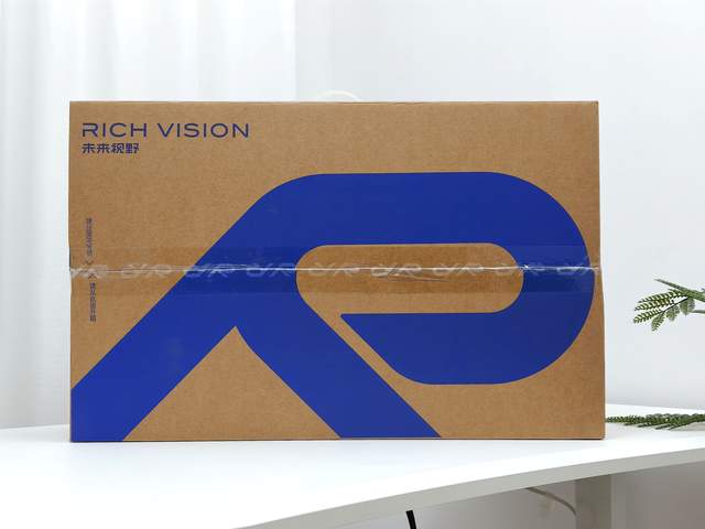 未来视野4K果粉屏RV200 Plus两周实测反馈：走心聊聊优缺点