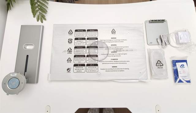 未来视野4K果粉屏RV200 Plus两周实测反馈：走心聊聊优缺点