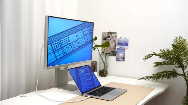 未来视野4K果粉屏RV200 Plus两周实测反馈：走心聊聊优缺点