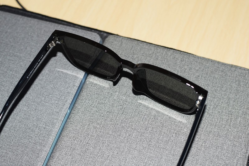 护眼利器镜框镜片一体注塑 米家方框偏光太阳镜 尼龙款