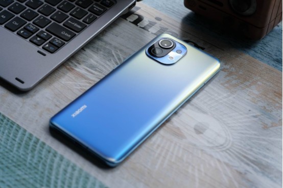 小米生死之战！对于高端化，雷军只说了四个字：死磕到底！