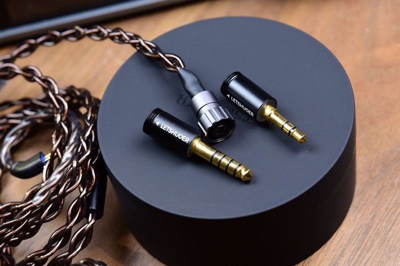 可能是聆听现场LIVE的最佳平板振膜耳机，只要699！铄耳S08简评