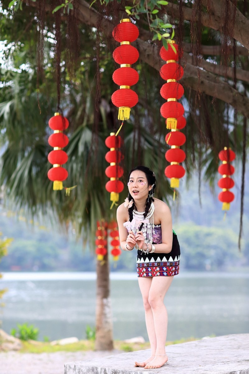 侗族姑娘-可爱美丽