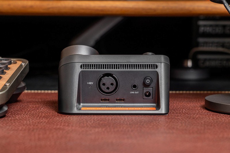 超强降噪，声音干净无底噪，赛睿爱丽丝ALIAS PRO电容麦克风评测