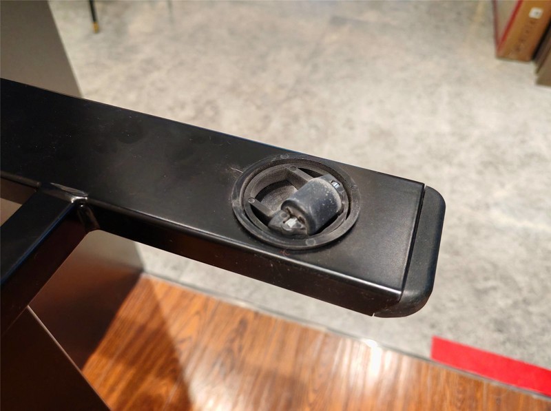 懒人向往的便利生活！床边沙发随意嵌入，乐歌T04小边桌好用至极